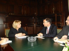 8.11.2011. Predsednica Narodne skupštine prof.dr Slavica Đukić-Dejanović sa novoimenovanim ambasadorom Kanade 